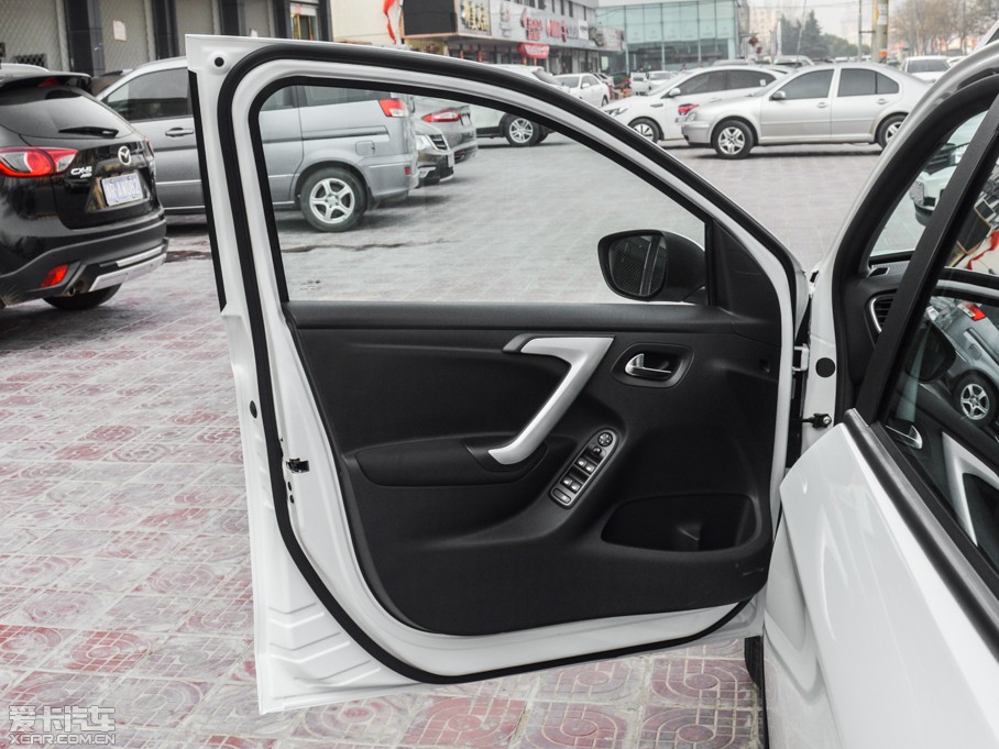 2015��ѩ�F��C3-XR 1.6L �Ԅӕr����