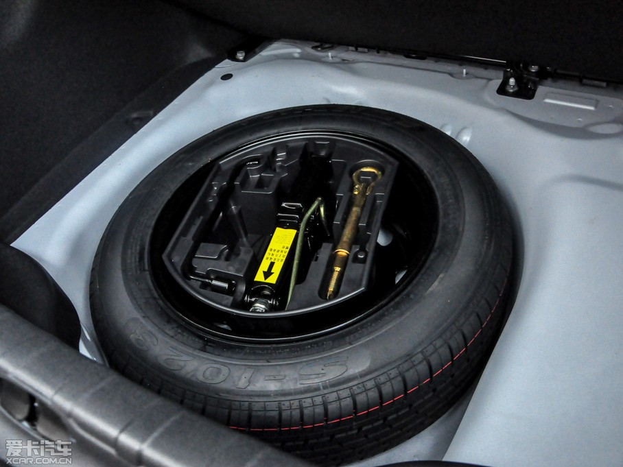 2015��ѩ�F��C3-XR 1.6L �Ԅ�(d��ng)���h��