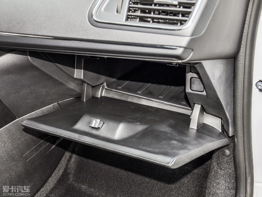 2015ѩFC3-XR 1.6L Ԅ