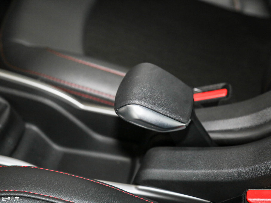 2015��ѩ�F��C3-XR 1.6L �ք����h��