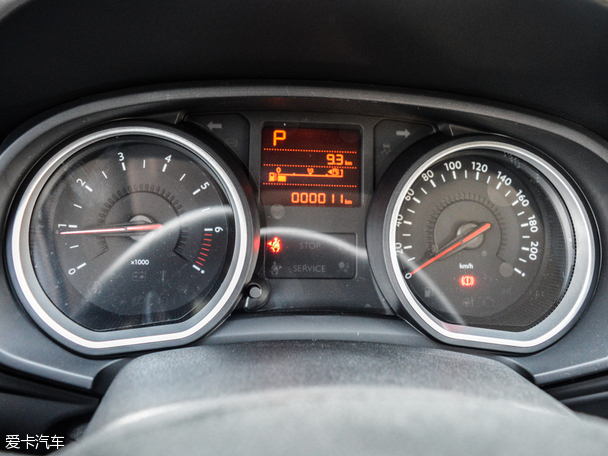 東風(fēng)雪鐵龍2015款C3-XR