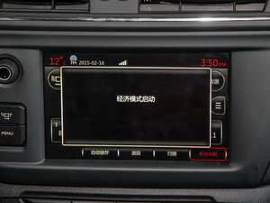 2015款1.6THP 自动旗舰型 中控台显示屏