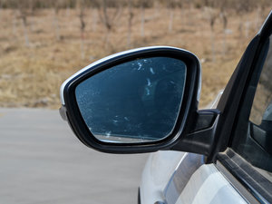2015款1.6THP 自动智能型 细节外观