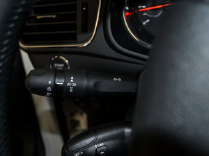 2015款1.6THP 自动智能型 中控区