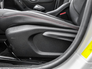 2015款1.6L 自动先锋型 主驾驶座椅调节