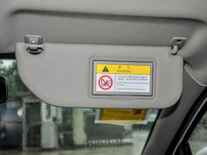 2015款1.6L 自动先锋型 空间座椅