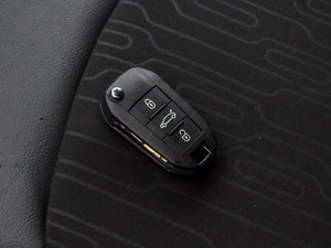 2015款1.6L 自动先锋型 其它