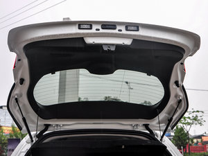 2015款1.6L 自动先锋型 其它