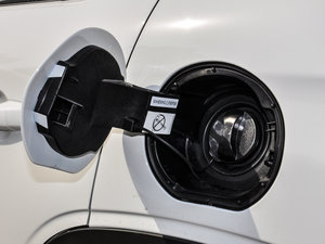 2015款1.6L 自动智能型 油箱盖