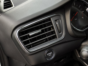 2015款1.6L 自动智能型 空间座椅