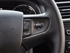 2015款1.6L 自动智能型 中控区