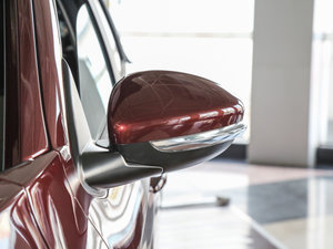 2015款1.6L 手动先锋型 细节外观
