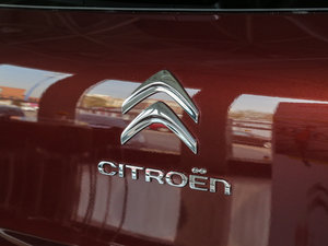 2015款1.6L 手动先锋型 细节外观