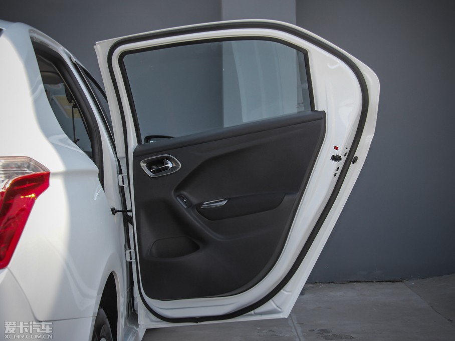 2015 |(zh)а 1.6L քӕr