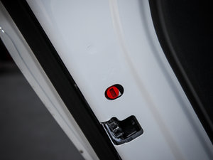 2015|(zh)а 1.6L ք(dng)r(sh) g