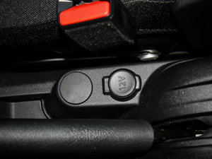 2015|(zh)а 1.6L ք(dng)r(sh) g