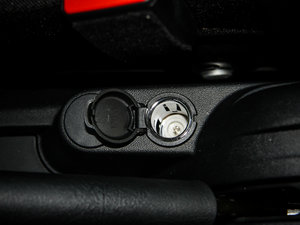 2015|(zh)а 1.6L ք(dng)r(sh) g