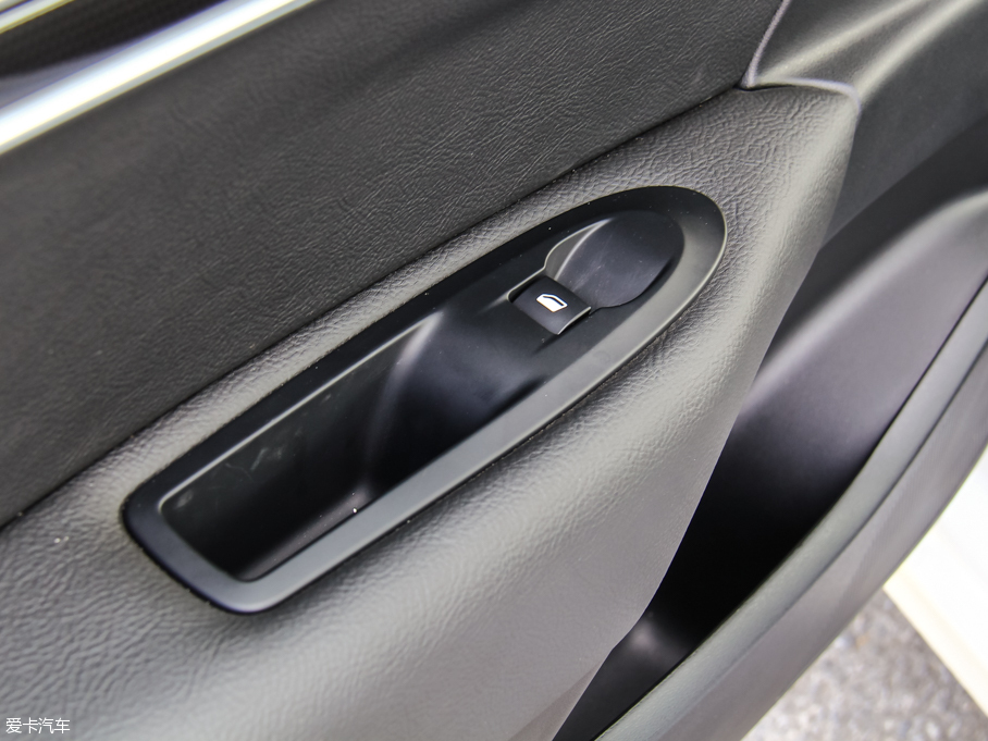 2015ѩFC4L 1.2THP ԄF 