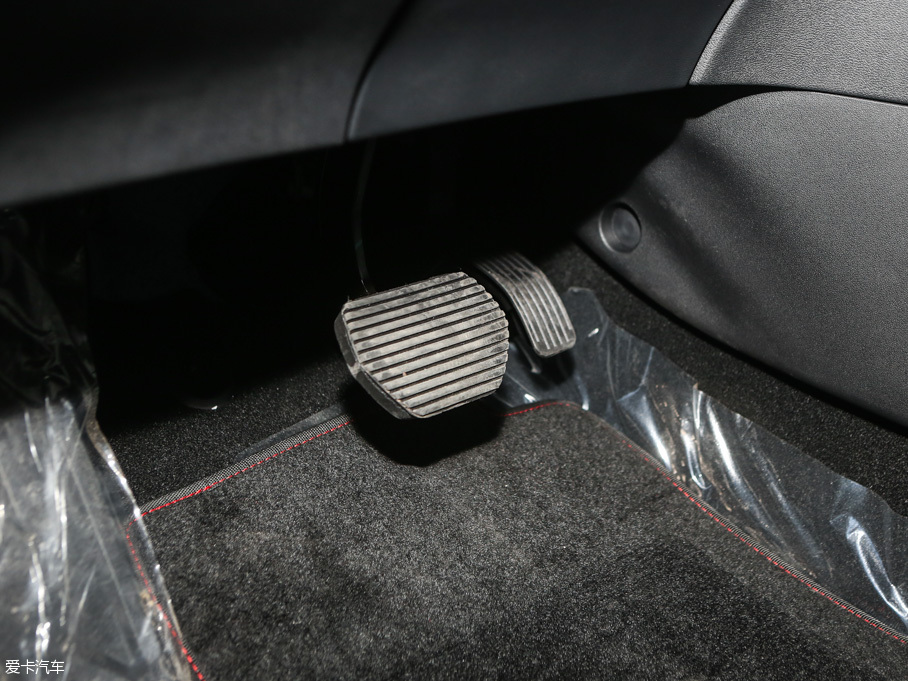 2015ѩFC4L 1.6THP ԄF 