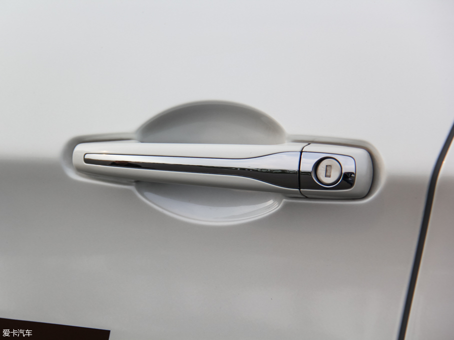 2016ѩFC5 1.8THP ԄӺA