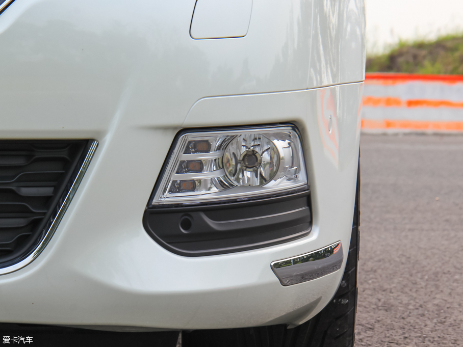 2016ѩFC5 1.8THP ԄӺA