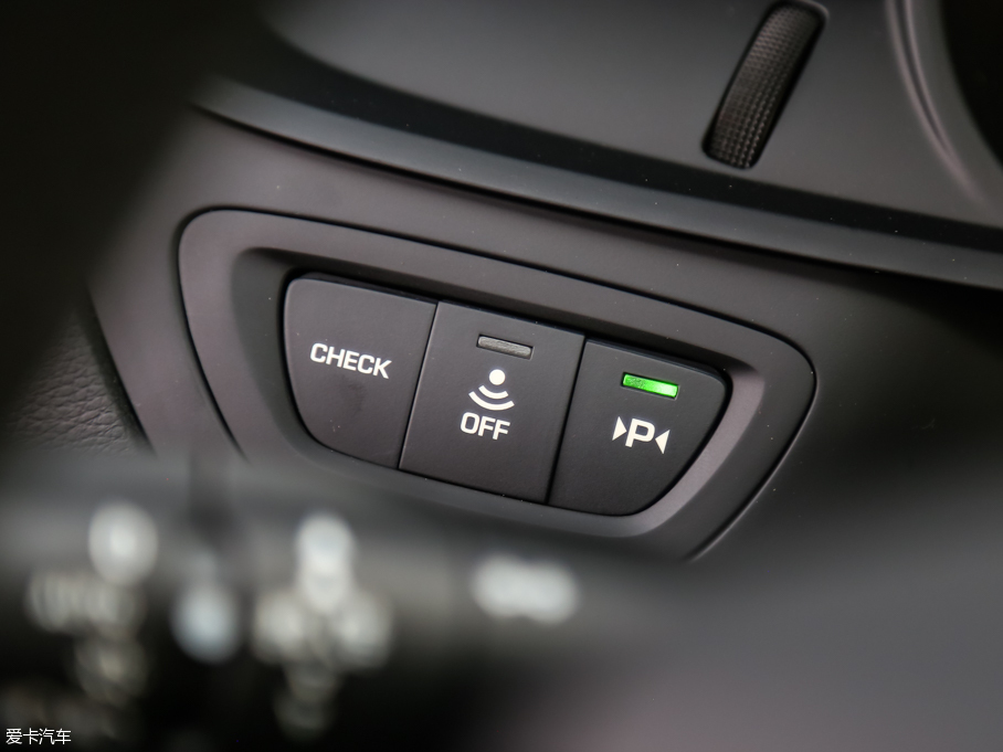 2016ѩFC5 1.8THP ԄӺA