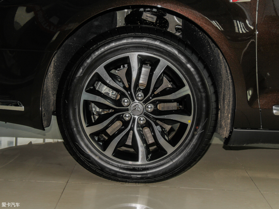 2016ѩFC5 1.8THP ԄF