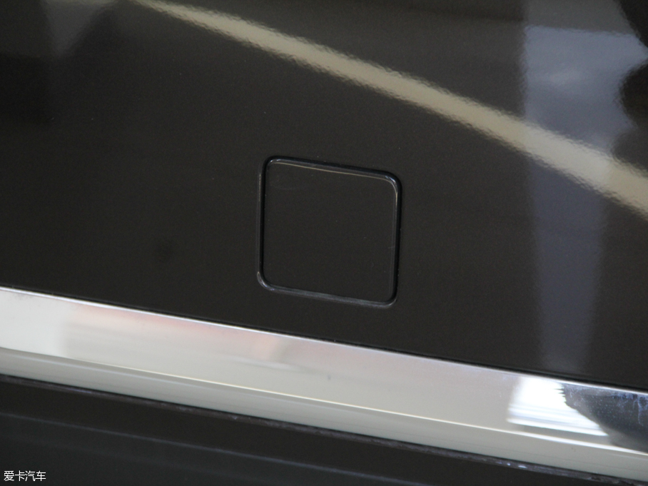 2016ѩFC5 1.8THP ԄF