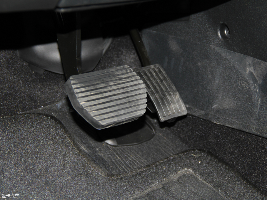 2016ѩFC5 1.8THP ԄF