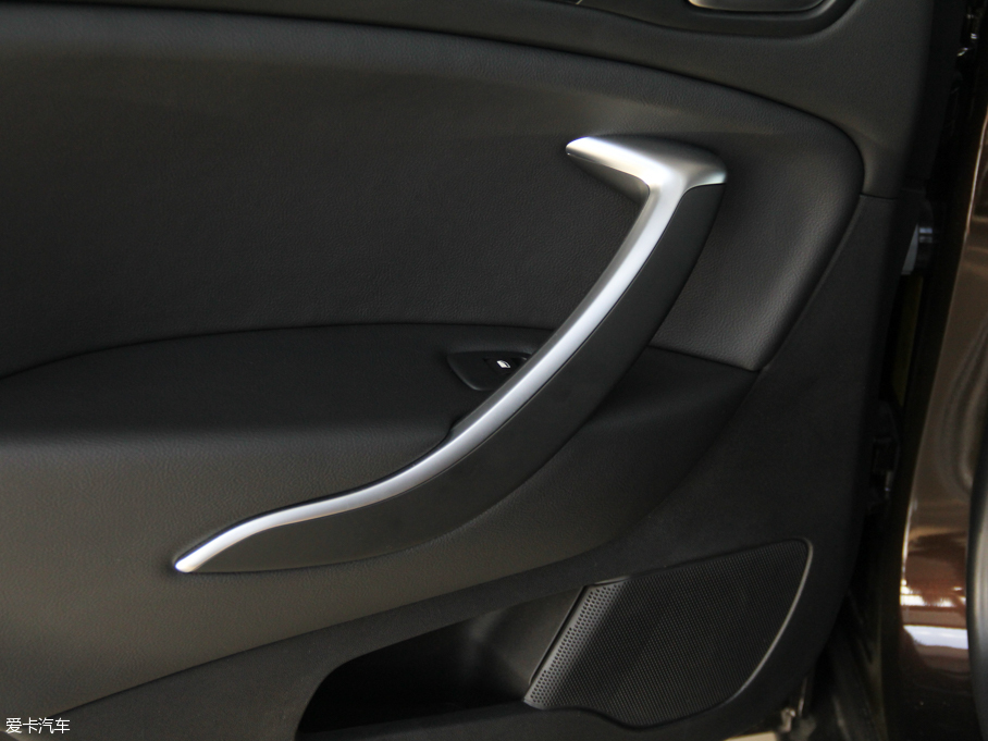 2016ѩFC5 1.8THP ԄF