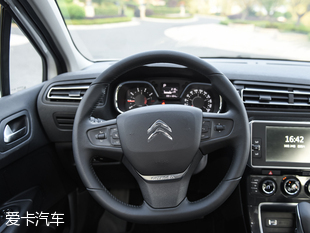 東風雪鐵龍2016款C4世嘉