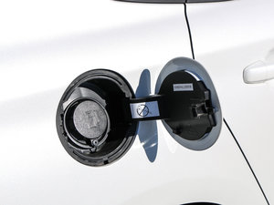 2016İ 1.6L Ԅm w