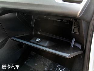 東風(fēng)雪鐵龍2016款全新愛麗舍