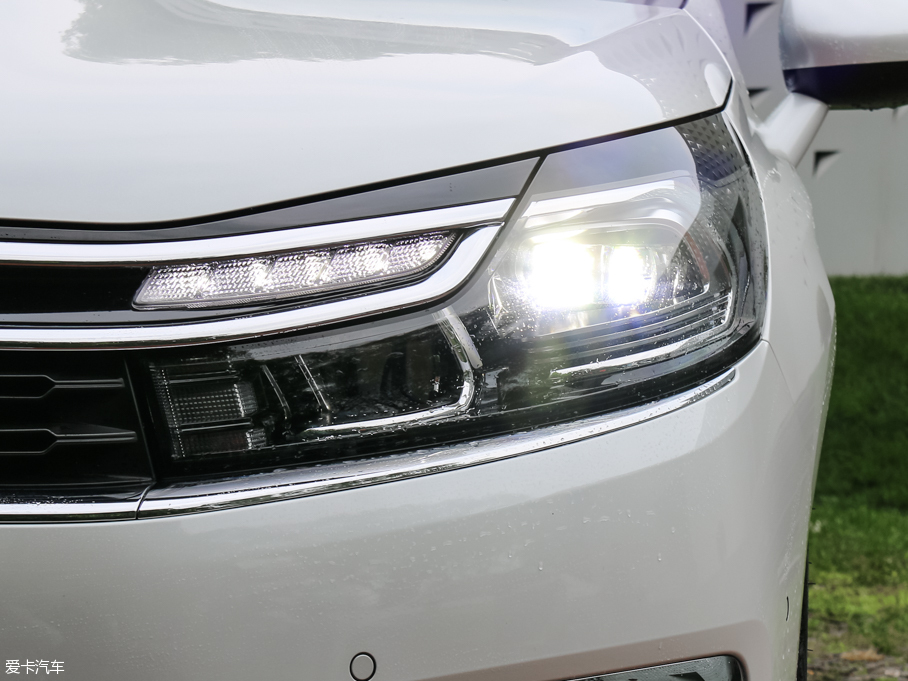 2016ѩFC4L 1.6THP ԄŞ