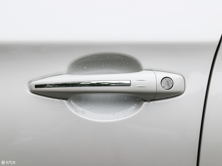 2016ѩFC4L 1.6THP ԄŞ