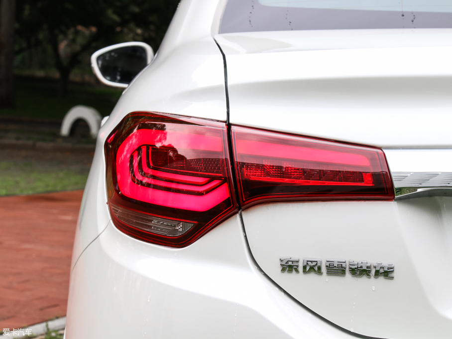 2016ѩFC4L 1.6THP ԄŞ