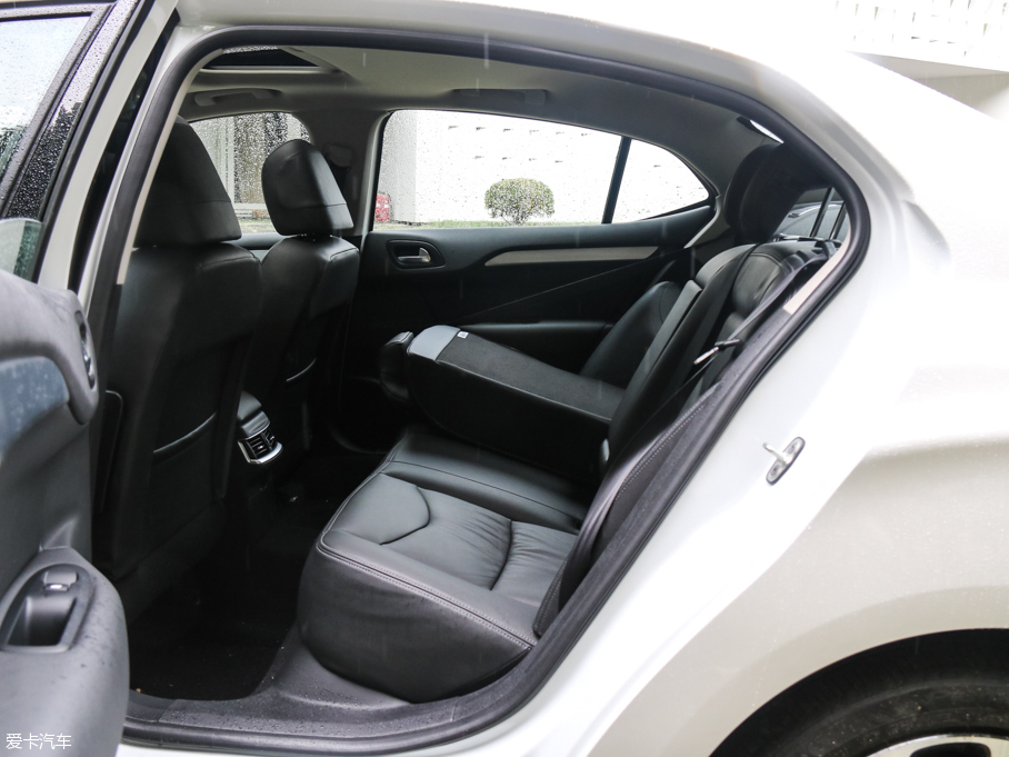 2016ѩFC4L 1.6THP ԄŞ