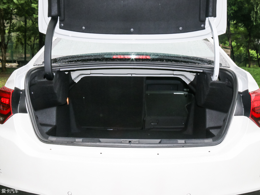 2016ѩFC4L 1.6THP ԄŞ