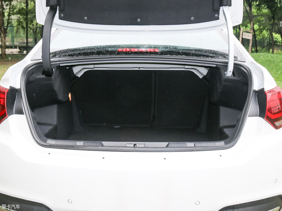 2016ѩFC4L 1.6THP ԄŞ