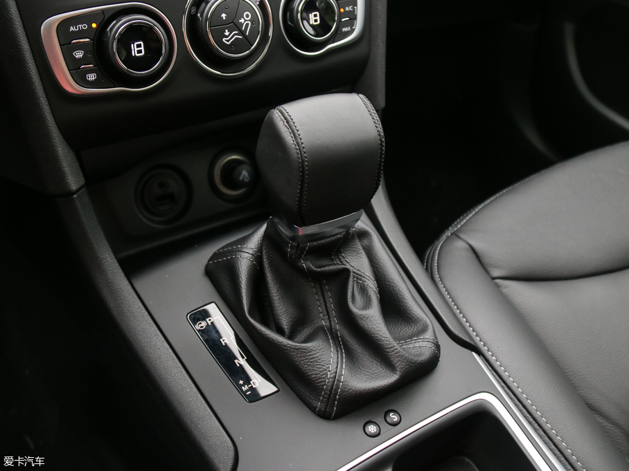 2016ѩFC4L 1.2THP Ԅ(dng)Ӣ