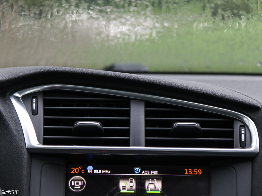 2016ѩFC4L 1.2THP Ԅ(dng)Ӣ