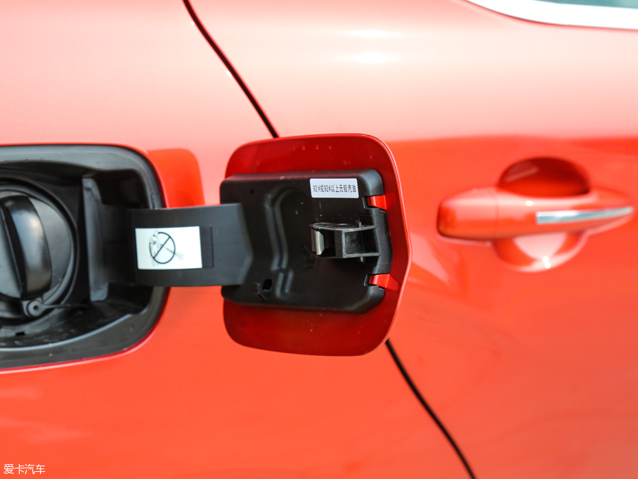 2016ѩFC4L 1.6THP ԄӾӢ