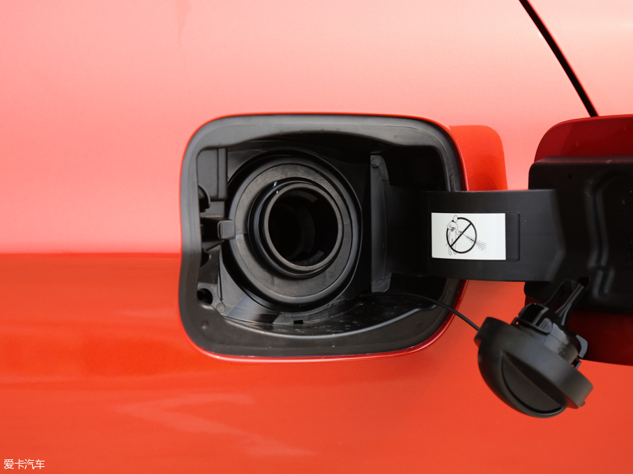 2016ѩFC4L 1.6THP ԄӾӢ