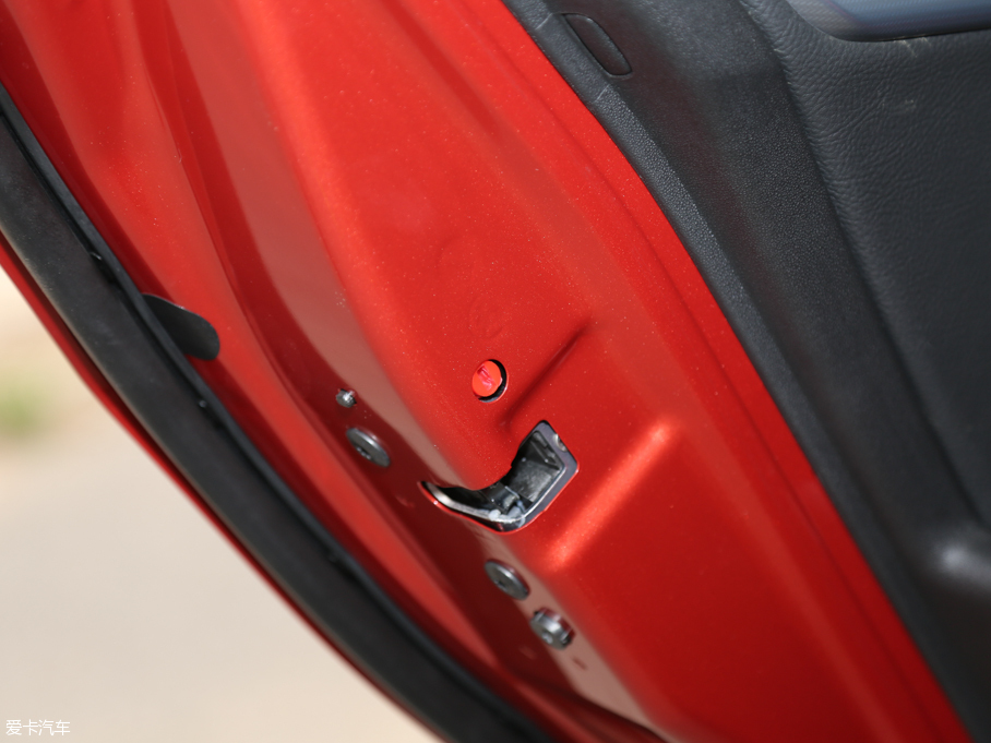 2016ѩFC4L 1.6THP ԄӾӢ