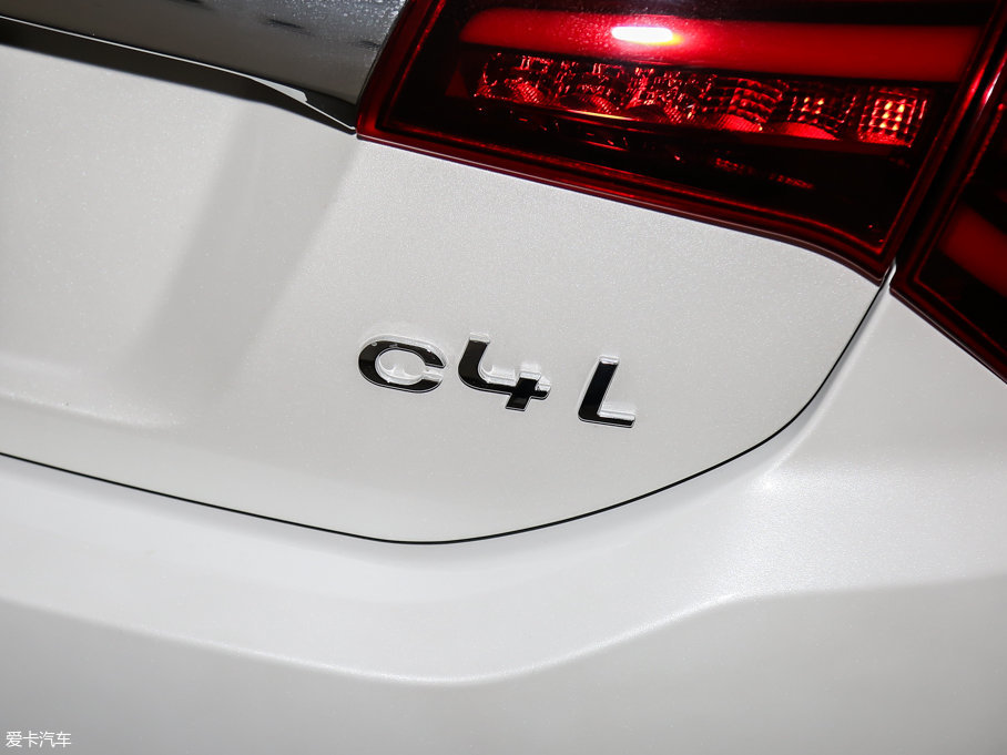 2016ѩFC4L 1.6THP Ԅ(dng)Ӣ