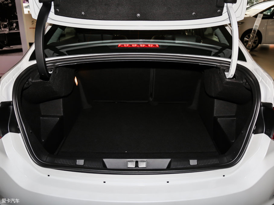 2016ѩFC4L 1.6THP Ԅ(dng)Ӣ