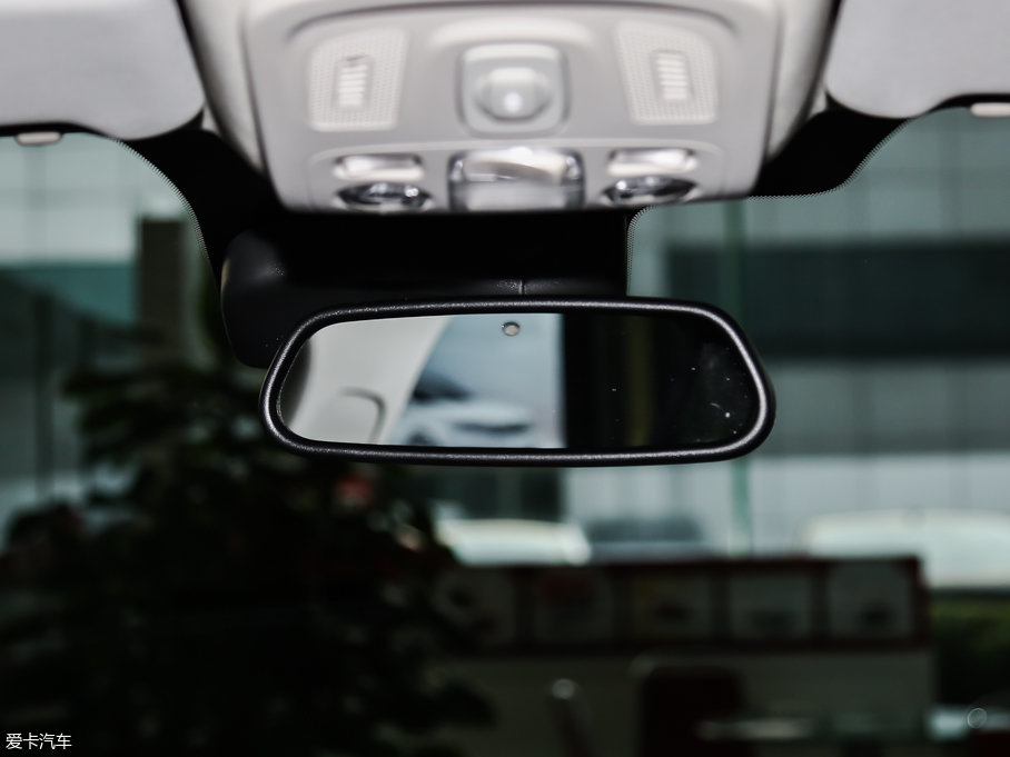 2016ѩFC4L 1.6THP ԄӾӢ