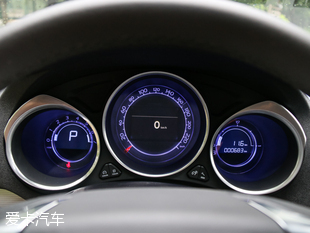 東風(fēng)雪鐵龍2016款雪鐵龍C4L