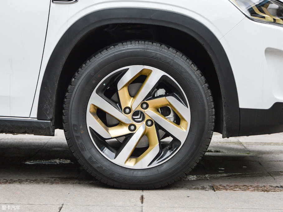 2017ѩFC3-XR 230THP Ԅ