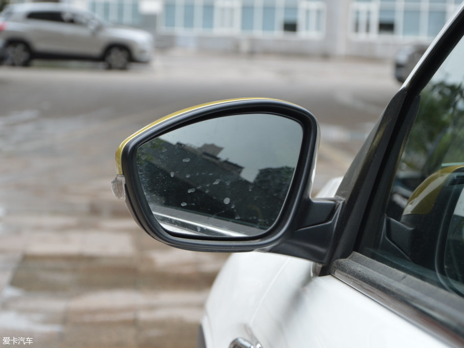 2017ѩFC3-XR 230THP Ԅ